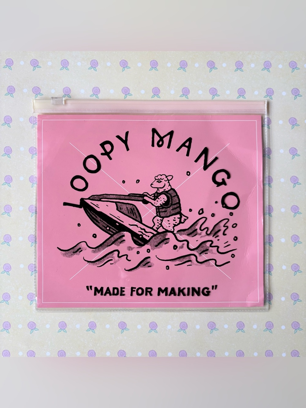 NWOT Loopy Mango Reusable Zip Pouch - Jet Ski